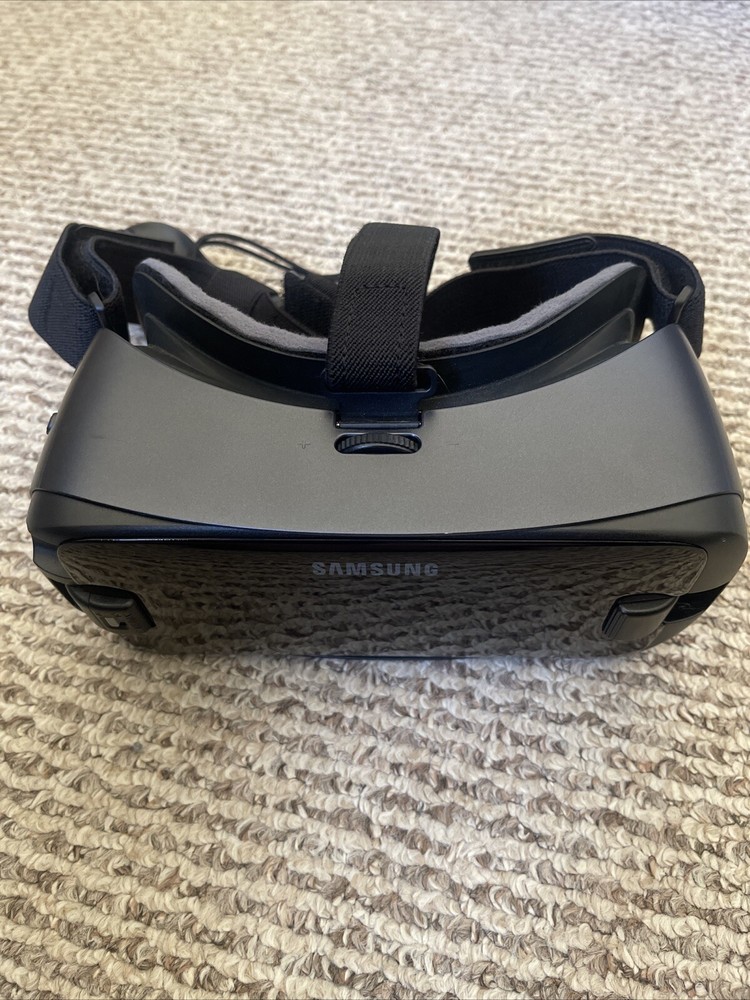 Samsung SMR324 Gear VR with Controller - Black