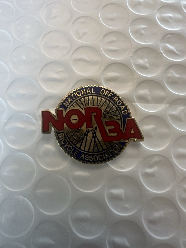 Vintage Norba Hat/Lapel Pin