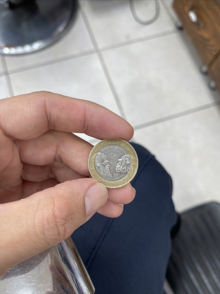 coins 2 pounds britannia