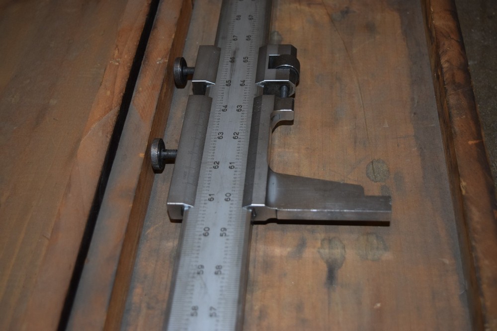 CSE 82" 83" Vernier Caliper