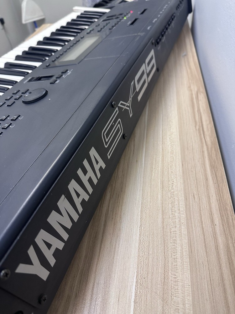 yamaha sy99 synthesizer