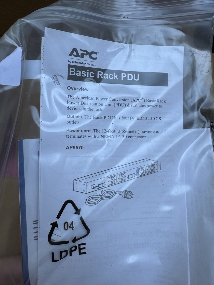 APC Basic Rack PDU Model AP9570