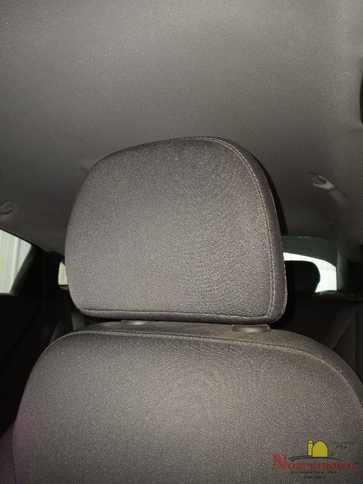2017 Chevy Malibu Driver Front Headrest Only Black Cloth