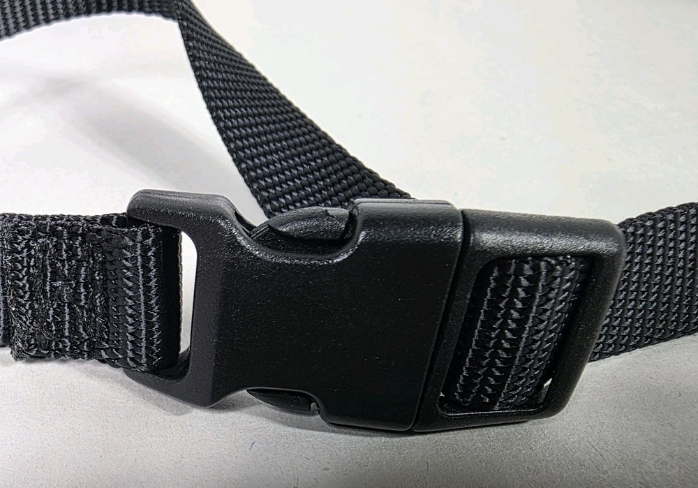 Top Paw Adjustable Mesh Muzzle Medium 24-48lbs Temporary Muzzle Restraint