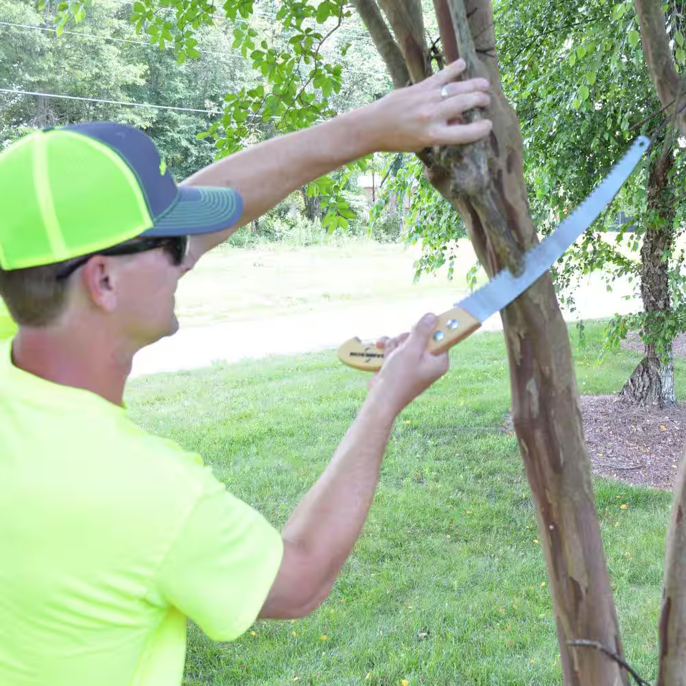 Professional Grade 13 In. Pruning Pull Saw