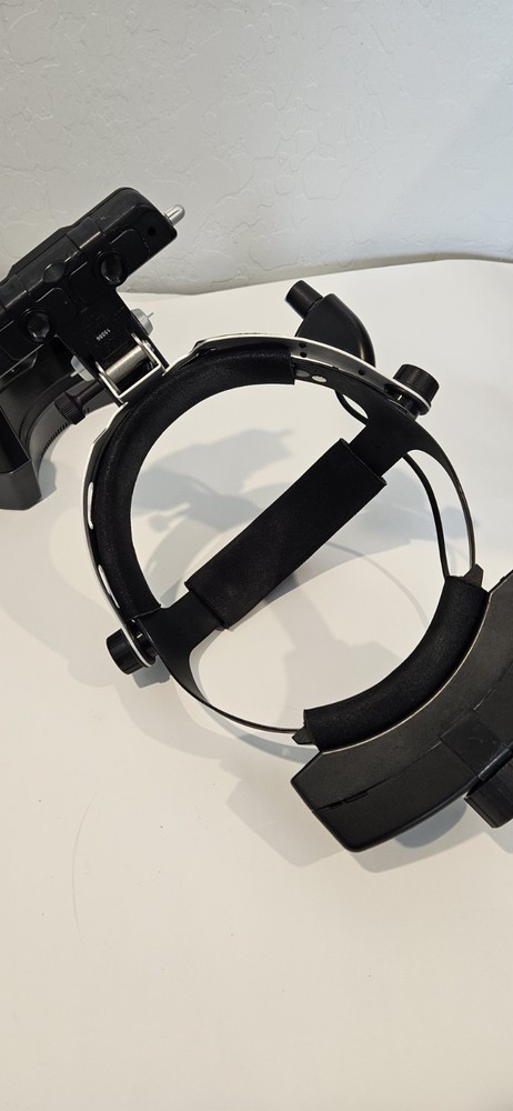 Keeler Vantage Plus LED Wireless Headlamp + wall mount charger