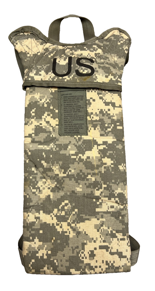United States Molle II Hydration Carrier Backpack Digital Camouflage