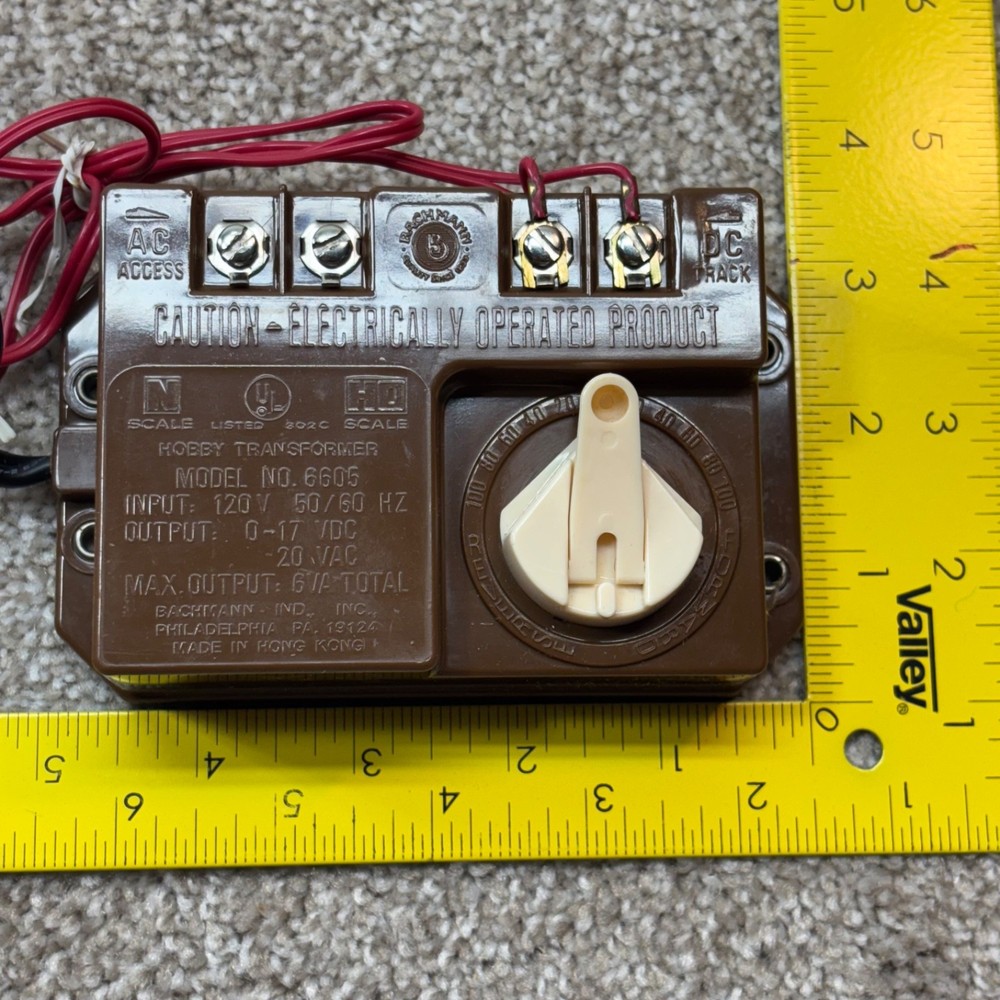 Bachmann HO Power House Power Pack Train Transformer Model AE44-6605 .