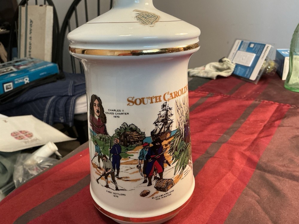South Carolina Tri Centennial Liquor Bottle (Empty )￼