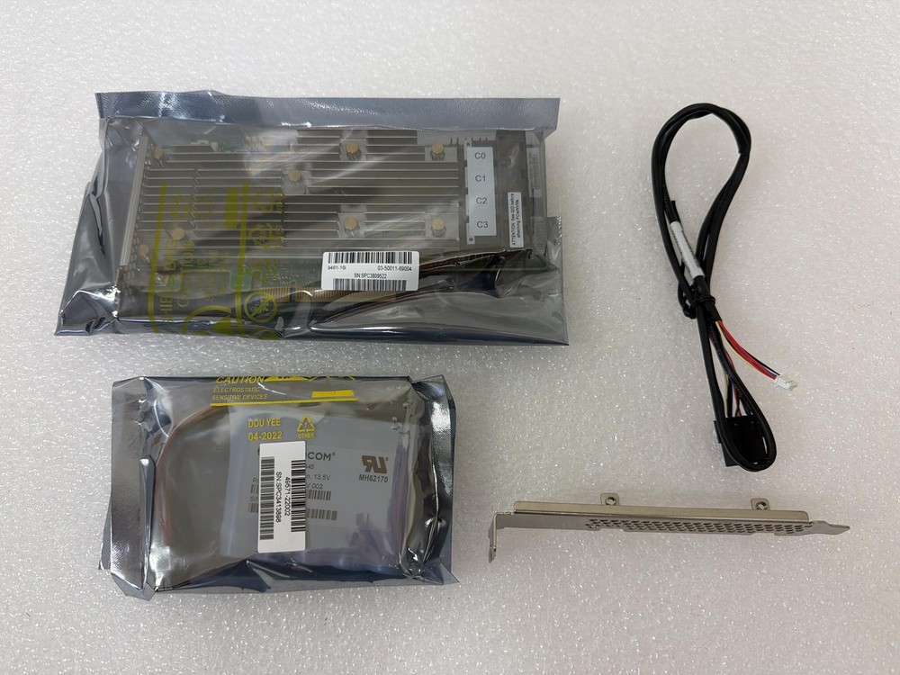 AVAGO BROADCOM 9461-16I RAID CONTROLLER CARD, W/ BOTH BRACKETS, BATTERY & CABLE
