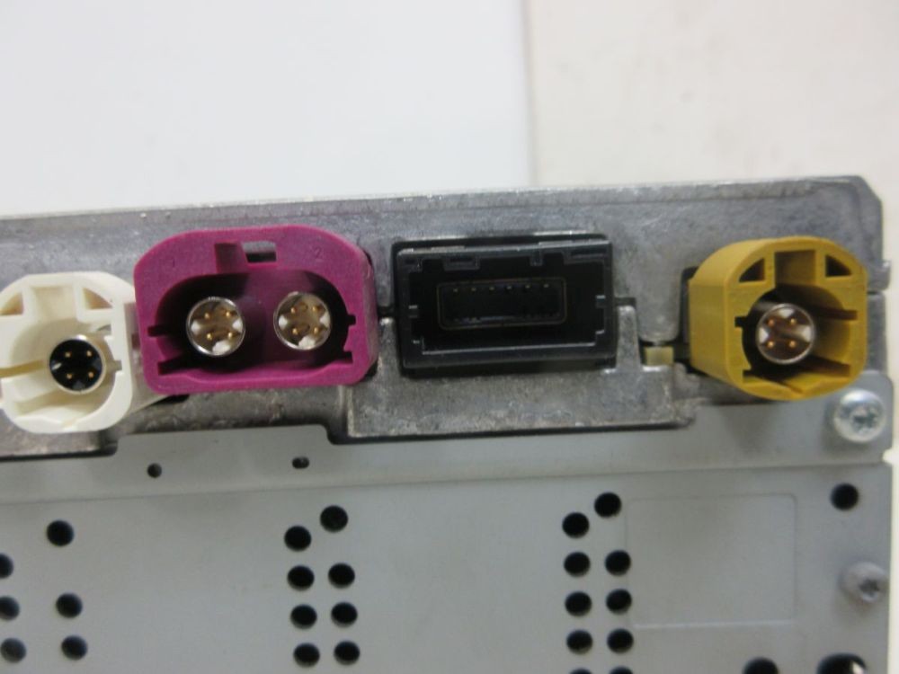 Multimedia Radio/Navigation System *CODE Not Available! Suitable For