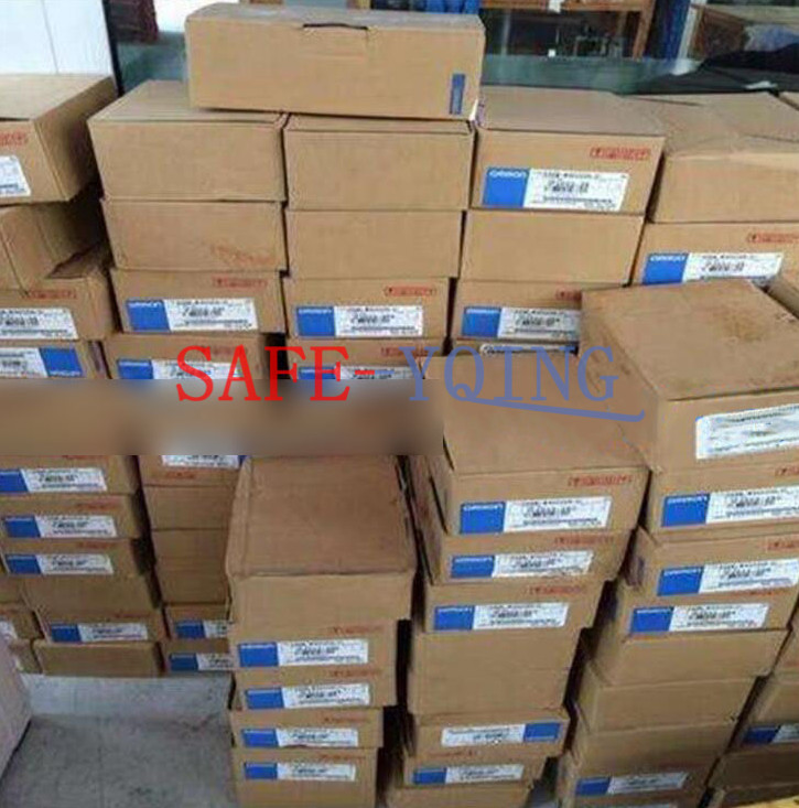 1PC New Omron Amplifier E3NC-LA54