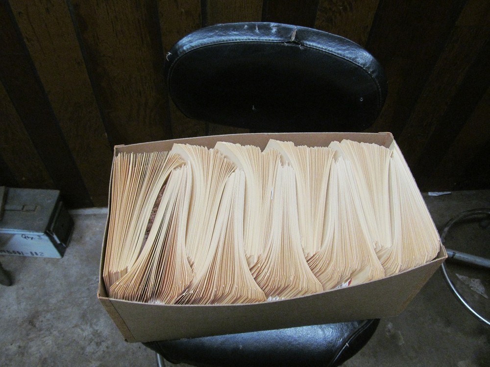 1000 Manila Tags with strings 6 1/4 X 3 1/8 - #8 size