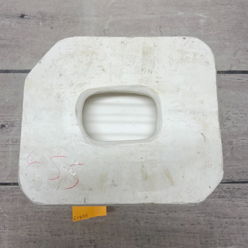 Vintage 1998 Ann Original Ceramic Casting Mold Retro Soap Dish Container #655