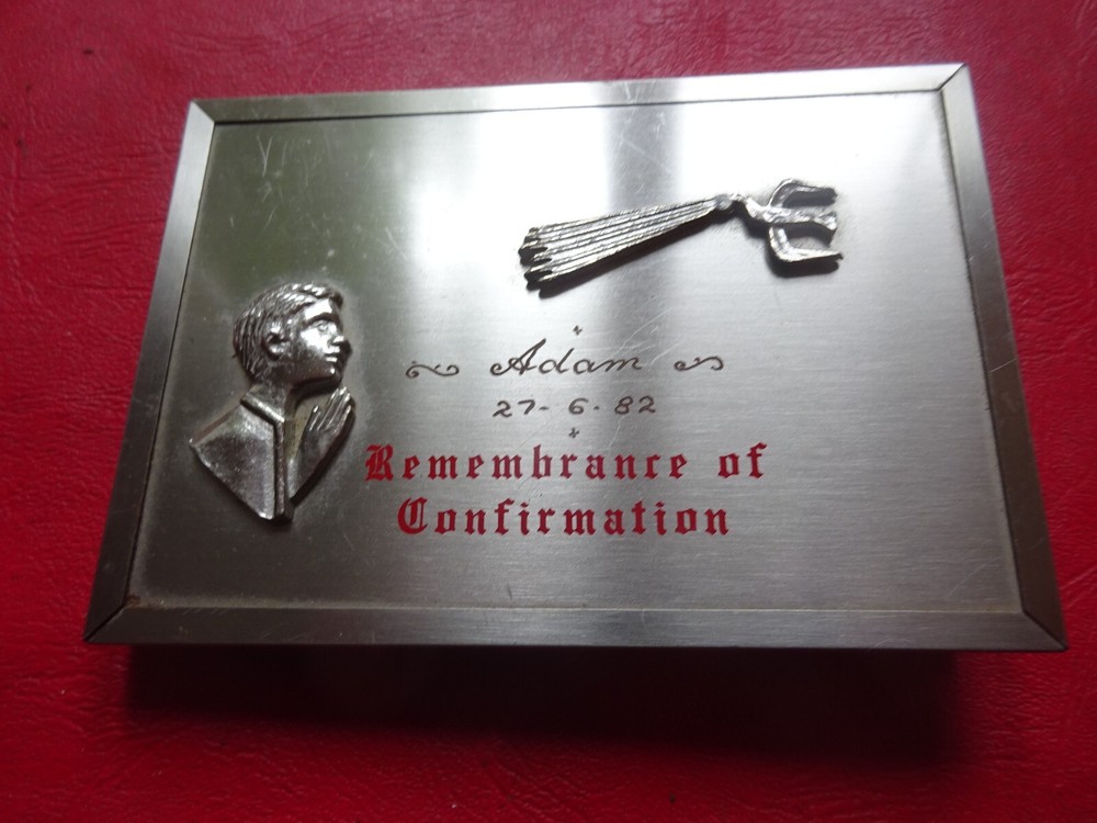 Rememberance Of Confirmation 1982--FREE POSTAGE