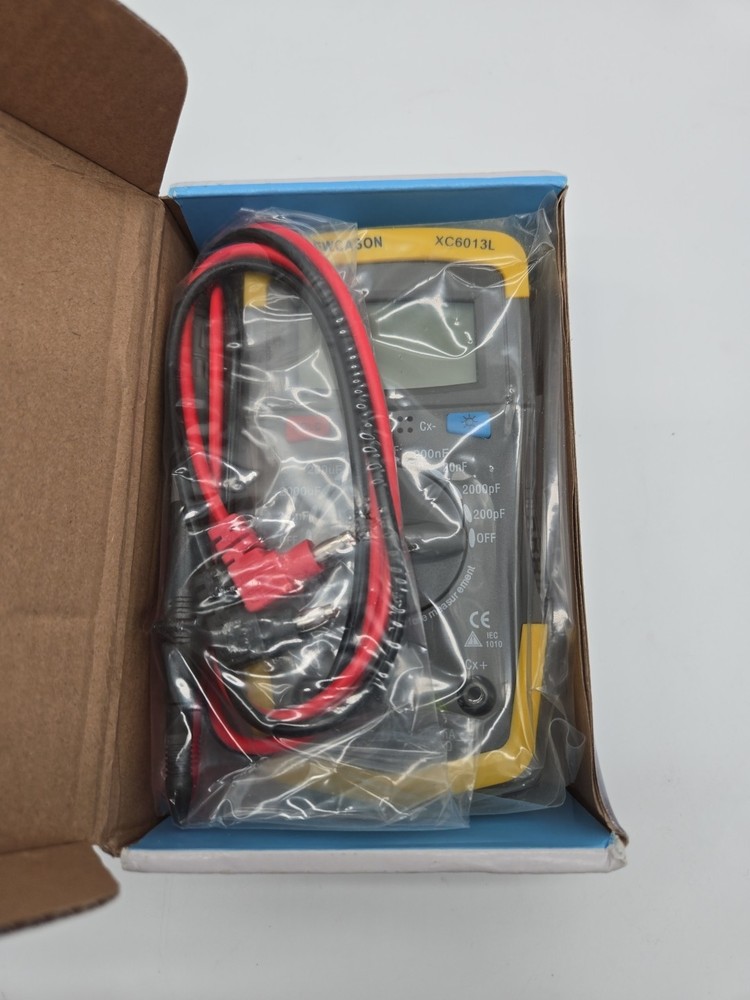 XC6013L Portable Handheld Digital Capacitance Capacitor Meter Tester