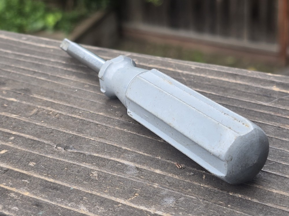 Snap-On Tools TMV4 Grey Gray Hard Handle 1/4" Drive Socket Spinner Driver USA
