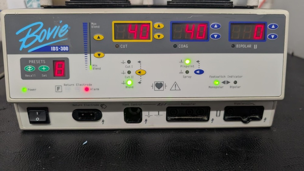 Bovie IDS-300 Controller System w/ Foot Pedal Footswitch