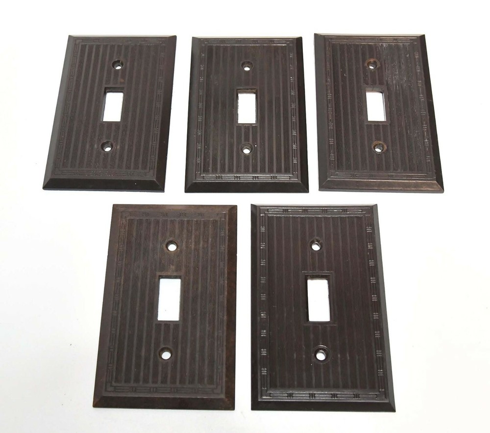 5 VINTAGE PLASTIC BAKELITE SWITCH PLATE COVERS