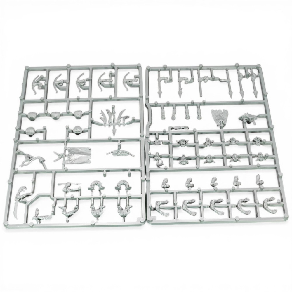Orcs and Goblins Bit Bundle Warhammer 6th Edition On Sprue 2004