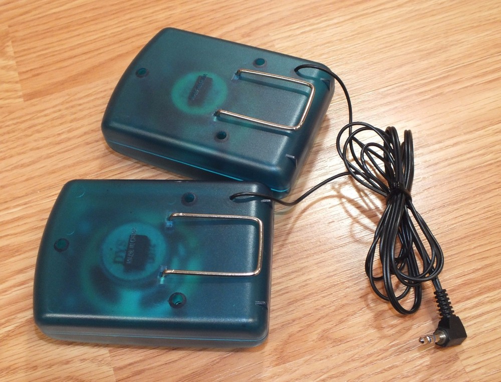 Unbranded/Generic Blue Small Portable 3.5mm Wired Stereo Speakers **READ**