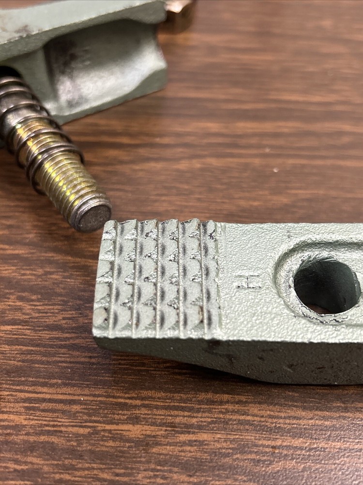 MO-Clamp - Dyna-Mo Jr Clamp - 0305 - USA