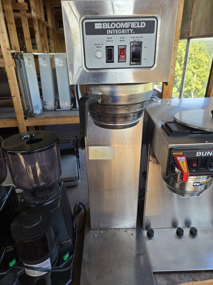 Bloomfield Integrity 3 Gallon Brewer Coffee Maker