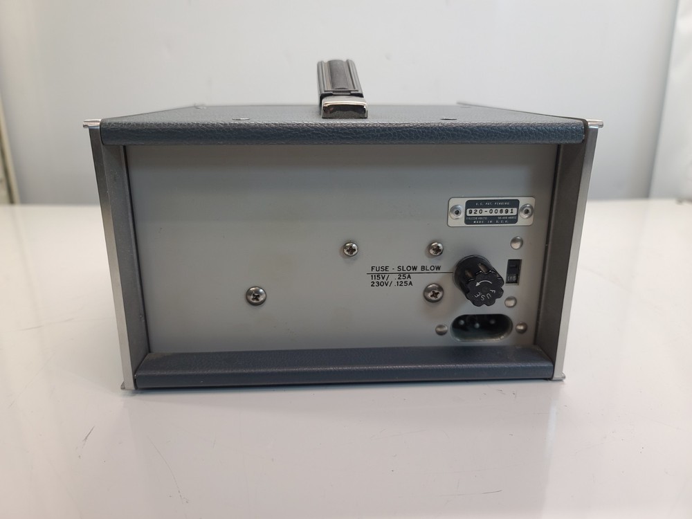 Hewlett Packard 3310A Function Generator