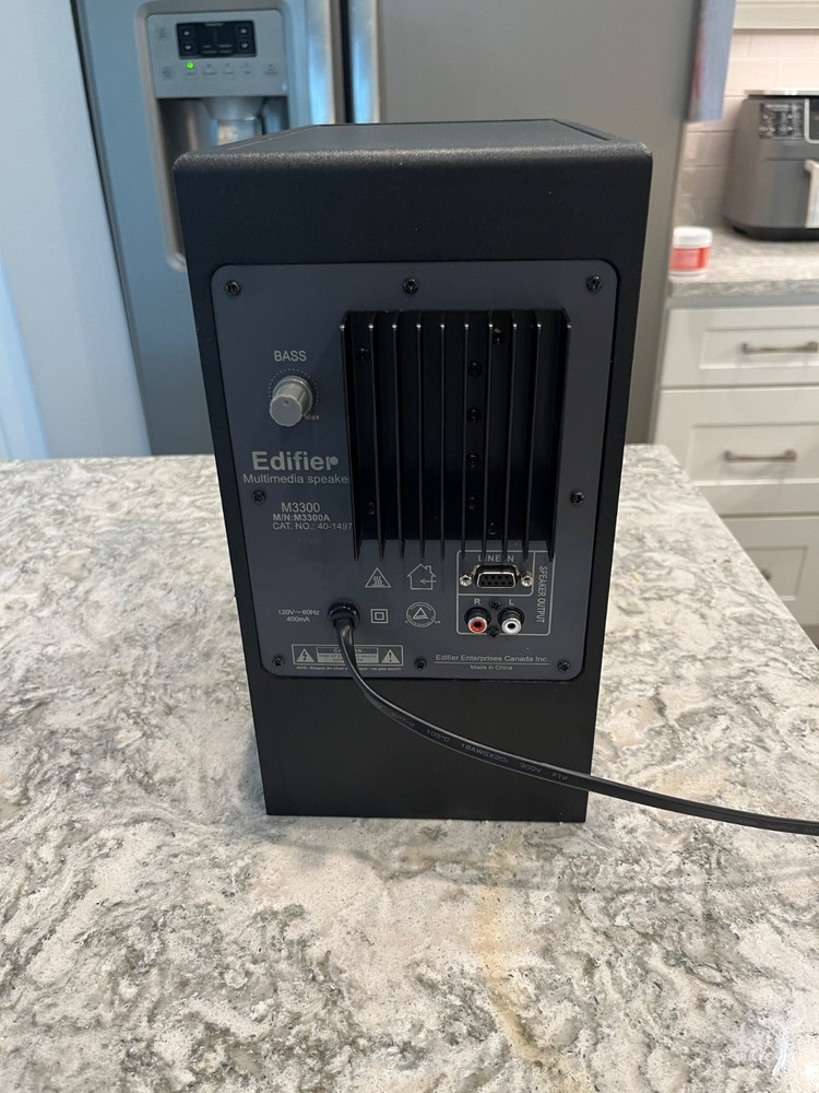 Edifier M3300 computer subwoofer - 6.5" magnetically shielded - read description