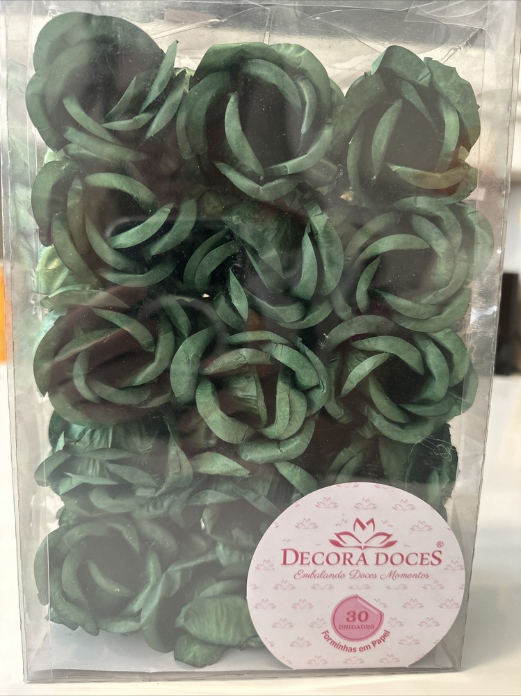 Handmade Paper Truffle Wrapper . Color Pistachio