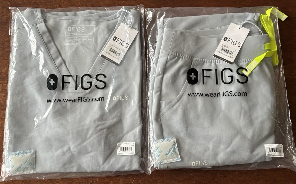 FIGS Top and Bottom Womens XL