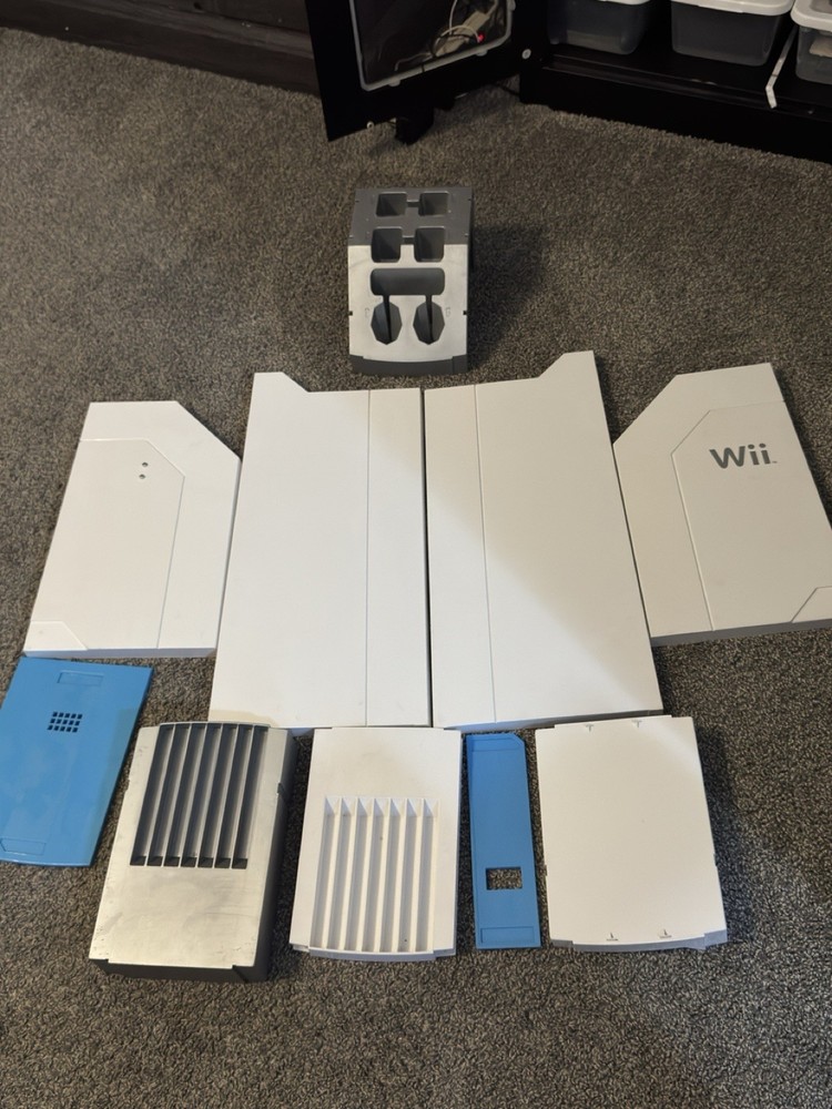 Nintendo Wii Storage Tower Stand Holds Console Games & Controllers 35” Tall