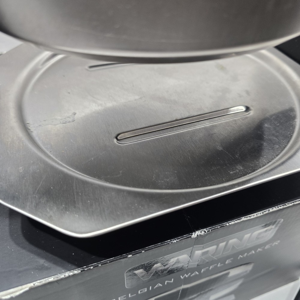 Waring Pro Professional Belgian Waffle Maker WMK200