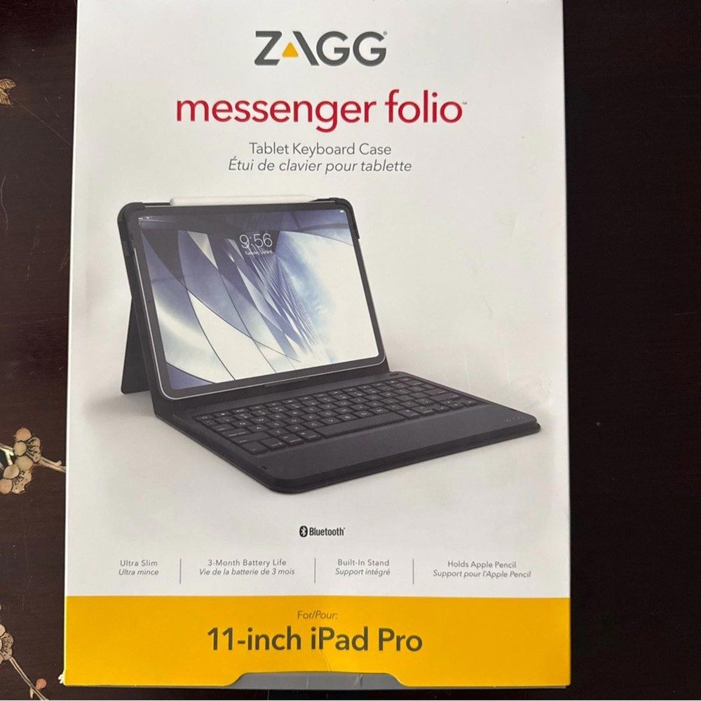 ZAGG Messenger Folio Black Tablet Keyboard for 11-inch iPad Pro Open box