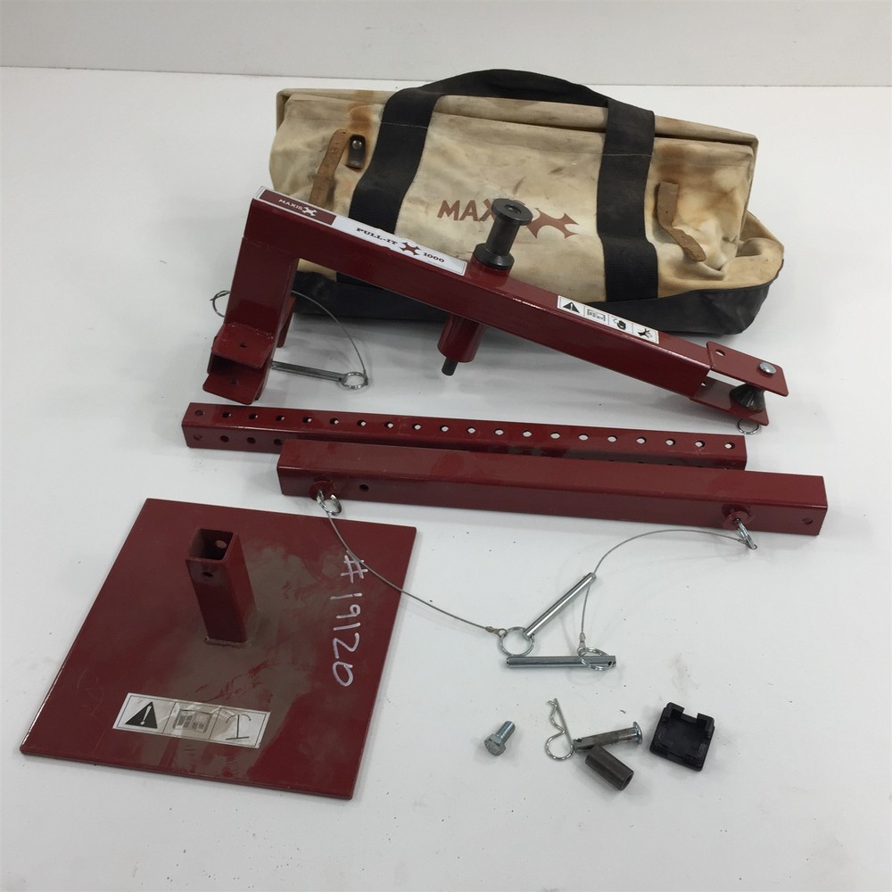 (1) Southwire MaxisJax Pull-It 1000 Frame With Carry Bag