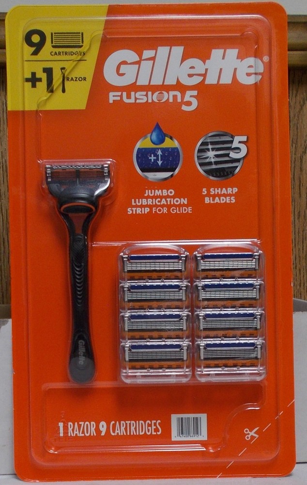 Gillette Fusion 5 Refill Cartridges 9 Count + Handle