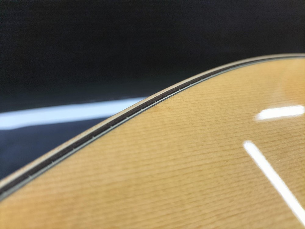 YAMAHA LL26 acoustic guitar