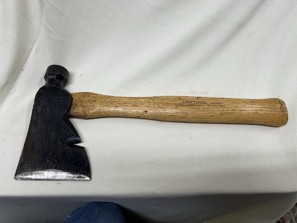 Ward Master Quality 7” Hatchet/Axe W Nail Puller Craftsman Wood Handle