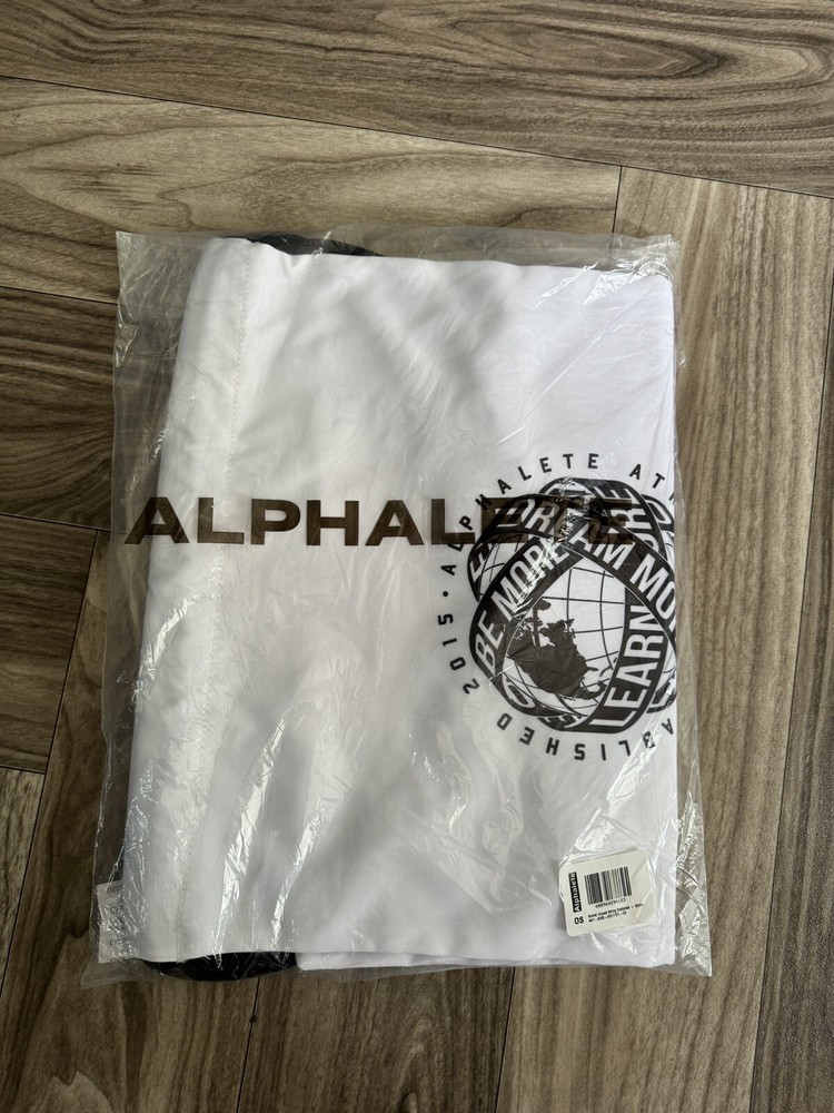 Alphalete Athletics Classic Drawstring Global Impact String Backpack White
