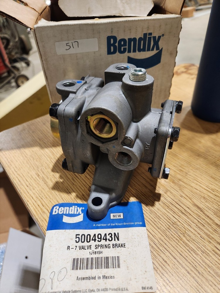 Bendix VALVE SPRING BRAKE 5004943N