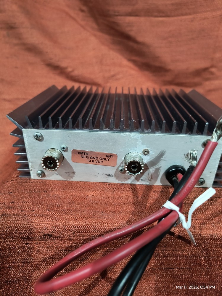 Cobra XL 350 Linear Amplifier, Powers On, Untested