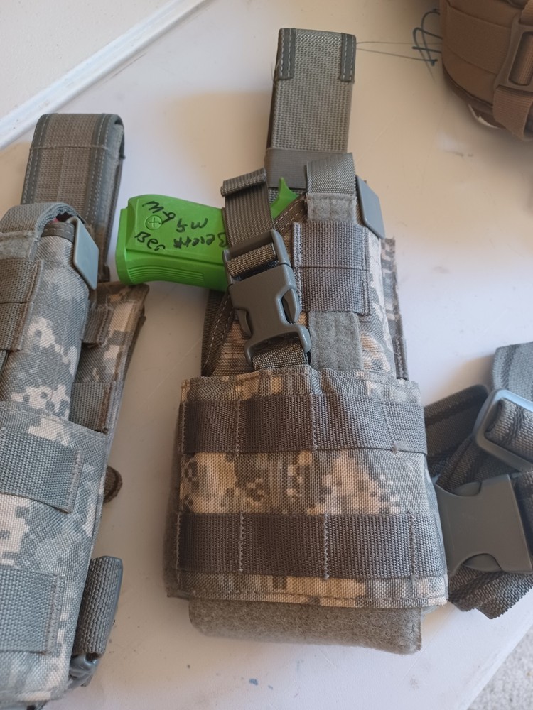 USGI Eagle Universal Holster ACU Excellent Used