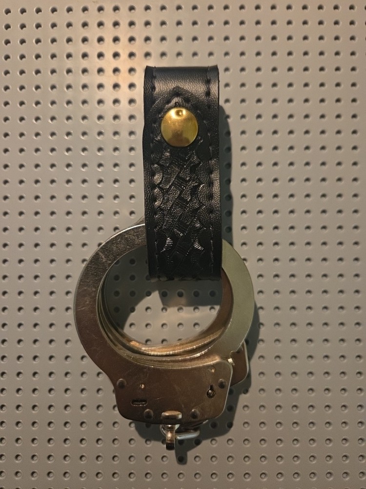 Basketweeve Handcuff Snap