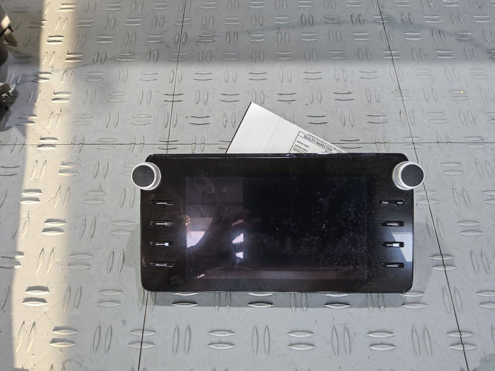 2018-2022 Honda Accord Front 8" Display Screen w/o Navigation