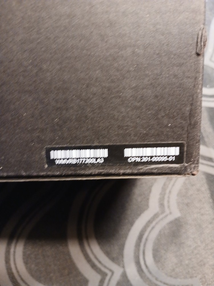 Meta Oculus Rift PC Virtual Reality System - Black (301-00095-01)