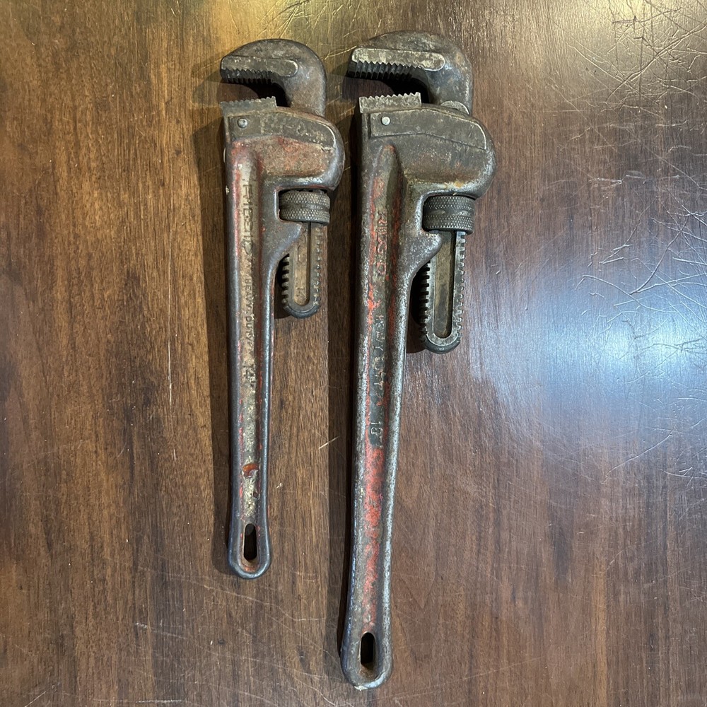 Vintage Ridgid Pipe Wrenches X 2. - 14 And 18