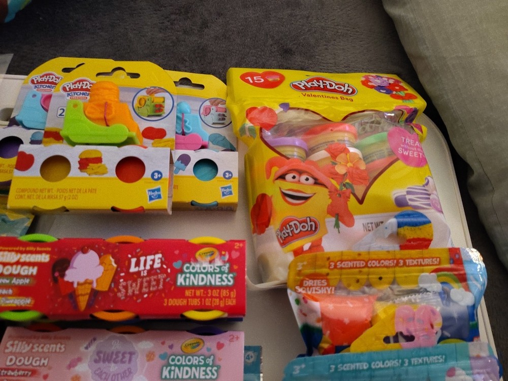 Play-Doh LOT 15 Items