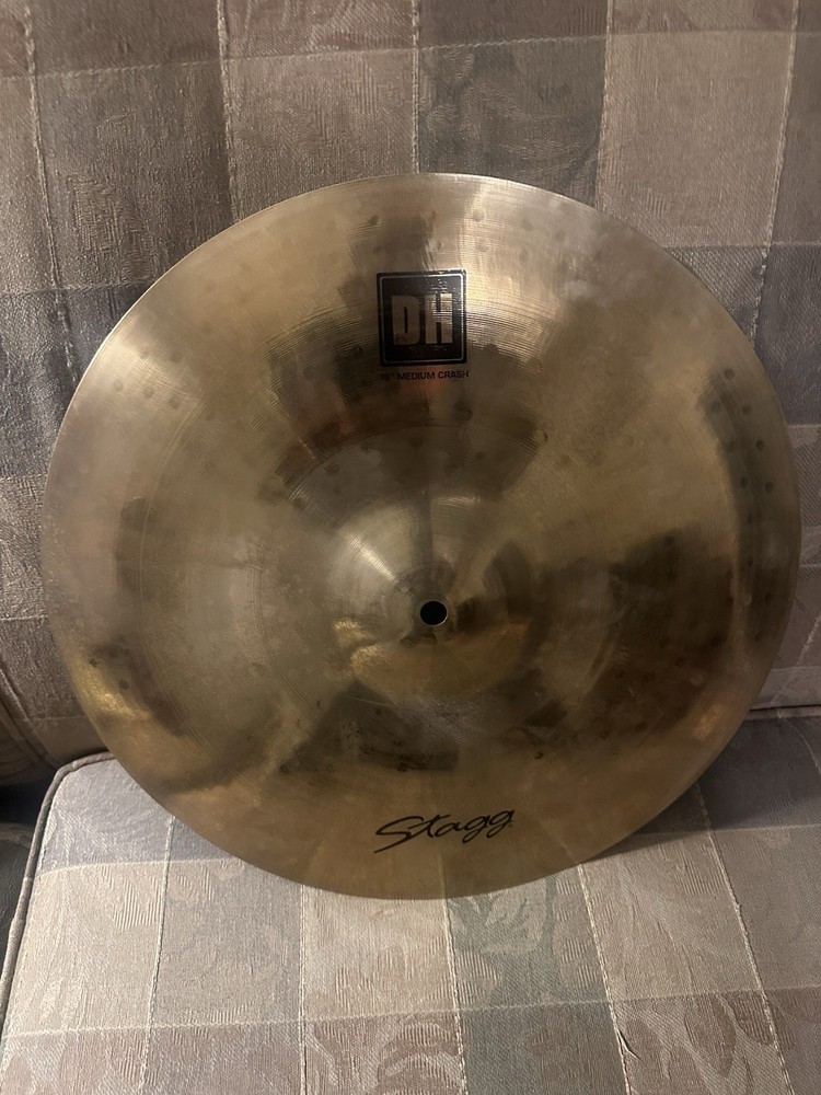 Stagg DH Series 16" Medium Crash Cymbal – 1.10 kg