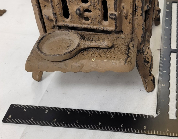 Vintage Crescent Cast Iron Stove With Accessories