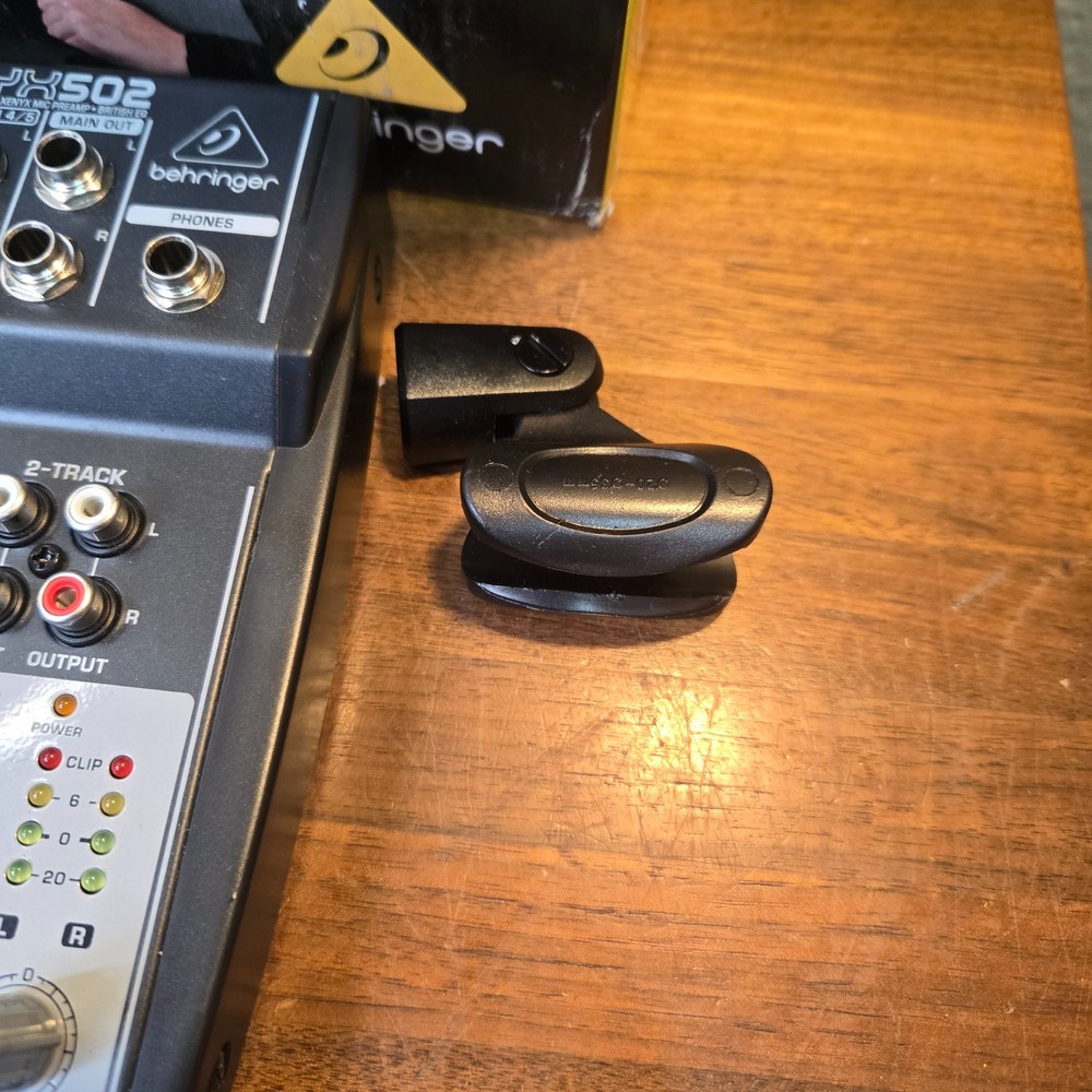 Behringer PODCASTUDIO 2 USB Bundle - Podcasting Bundle